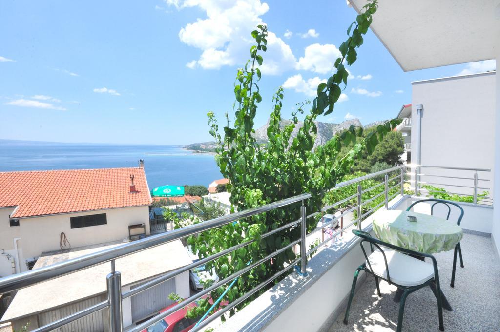 Apartments Zorka Leko Omis Ruang foto