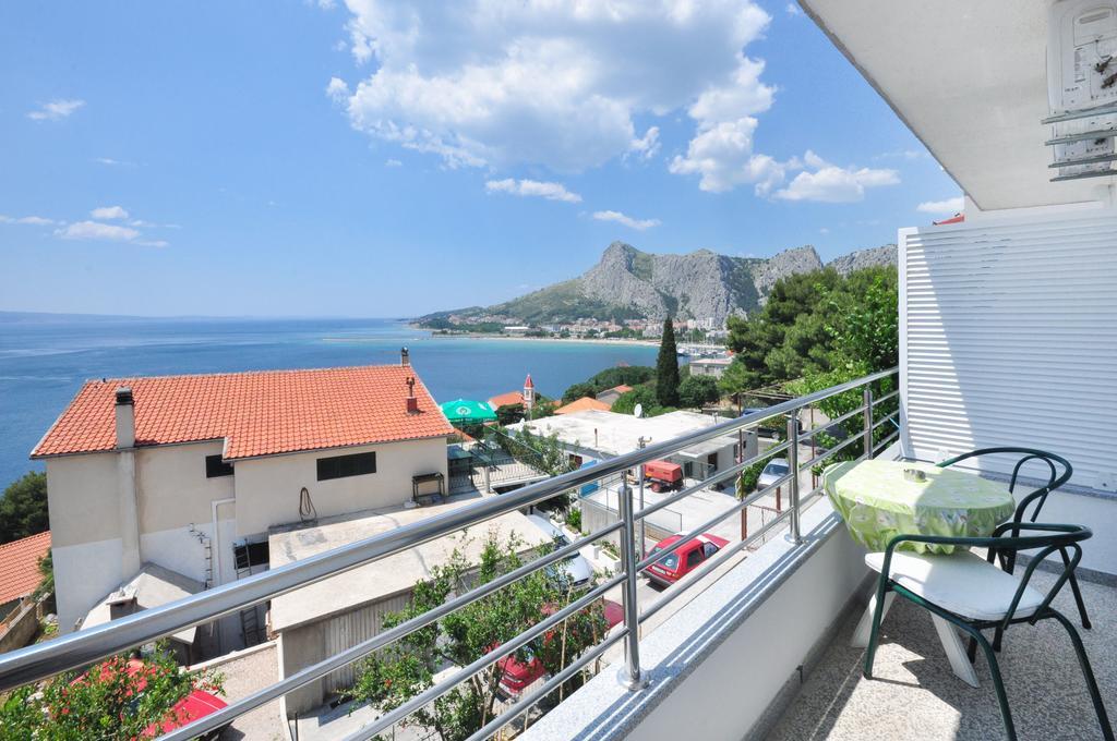 Apartments Zorka Leko Omis Bagian luar foto